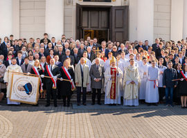 Nowy sztandar dla Zespołu Szkół Ponadpodstawowych nr 1